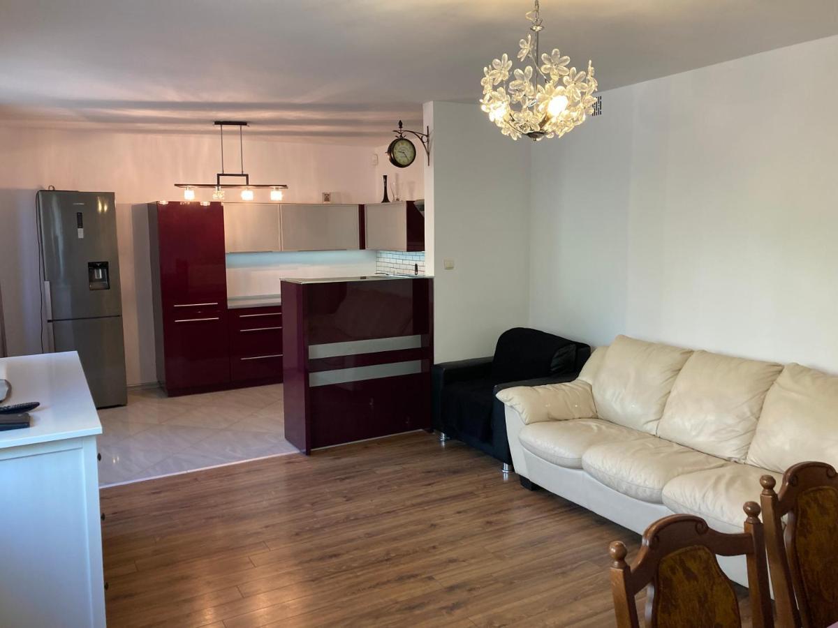 Dom Chotomow Apartment Екстериор снимка