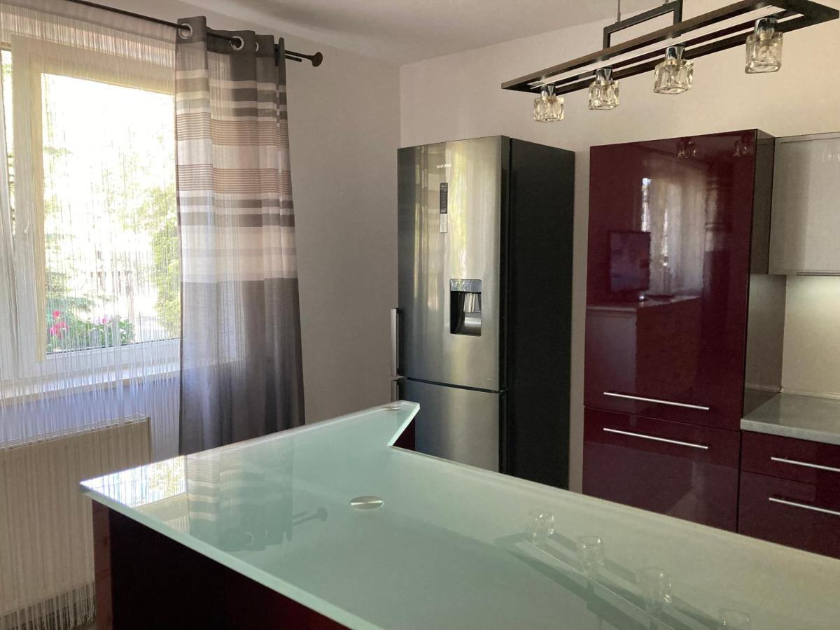 Dom Chotomow Apartment Екстериор снимка