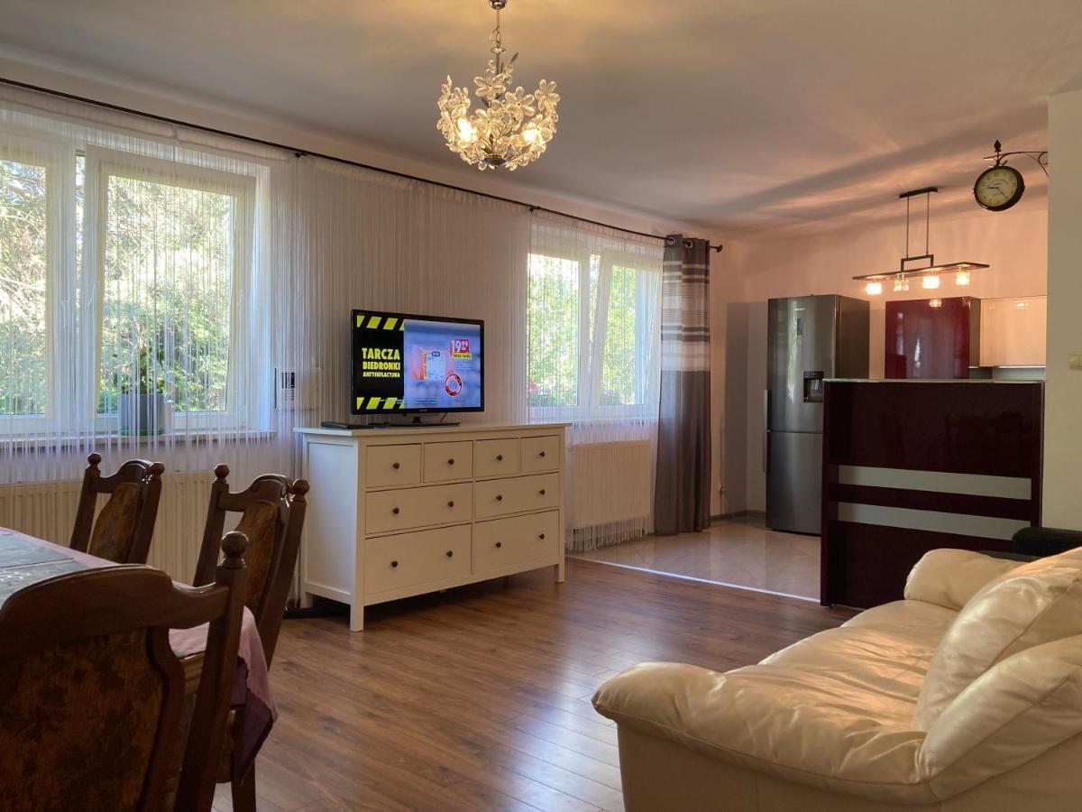 Dom Chotomow Apartment Екстериор снимка